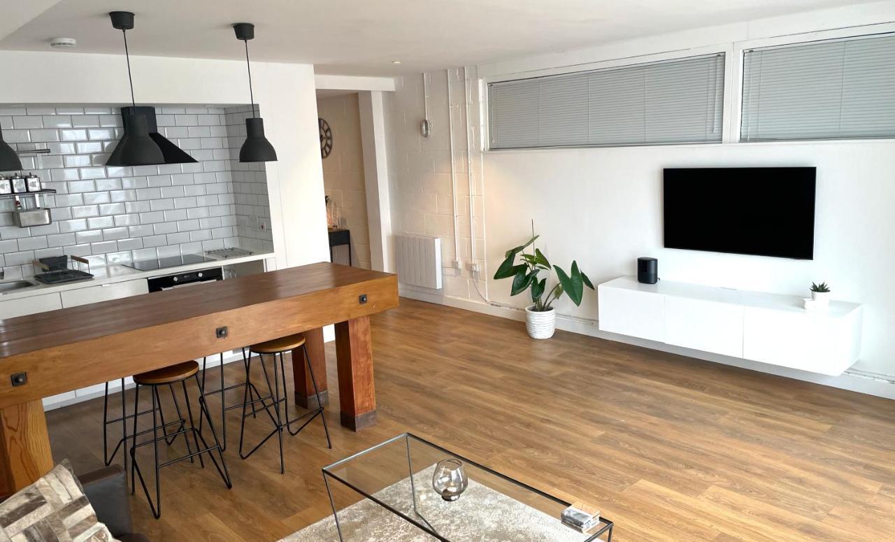 לונדון Spacious Industrial Style Apartment מראה חיצוני תמונה