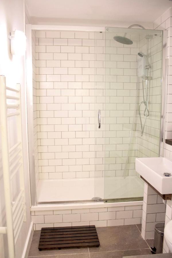 לונדון Spacious Industrial Style Apartment מראה חיצוני תמונה