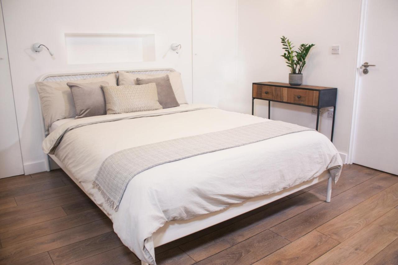לונדון Spacious Industrial Style Apartment מראה חיצוני תמונה
